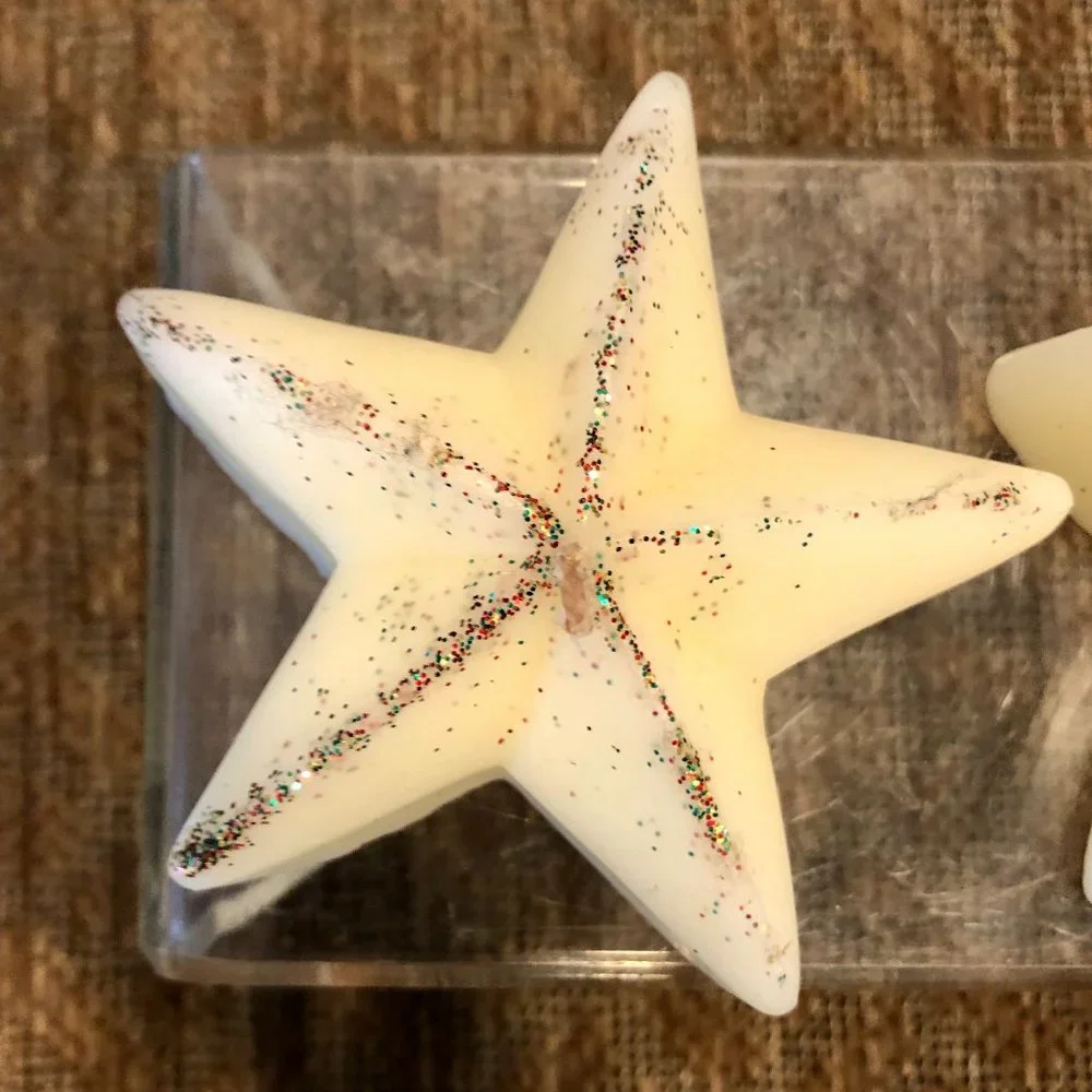 Pier 1 Star Glitter Floating Wax Paraffin Candles White Ivory New NWT 4 in Lot 2